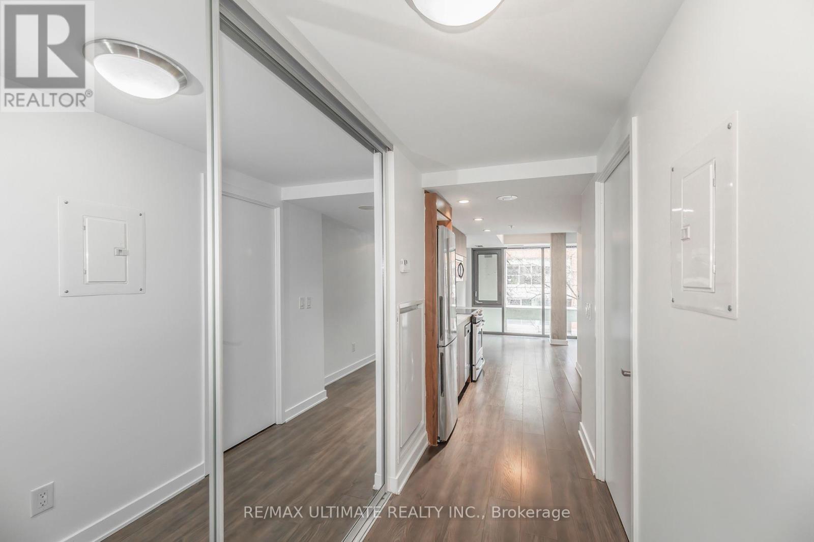 204 - 32 Camden Street, Toronto, ON - Indoor Photo Showing Other Room