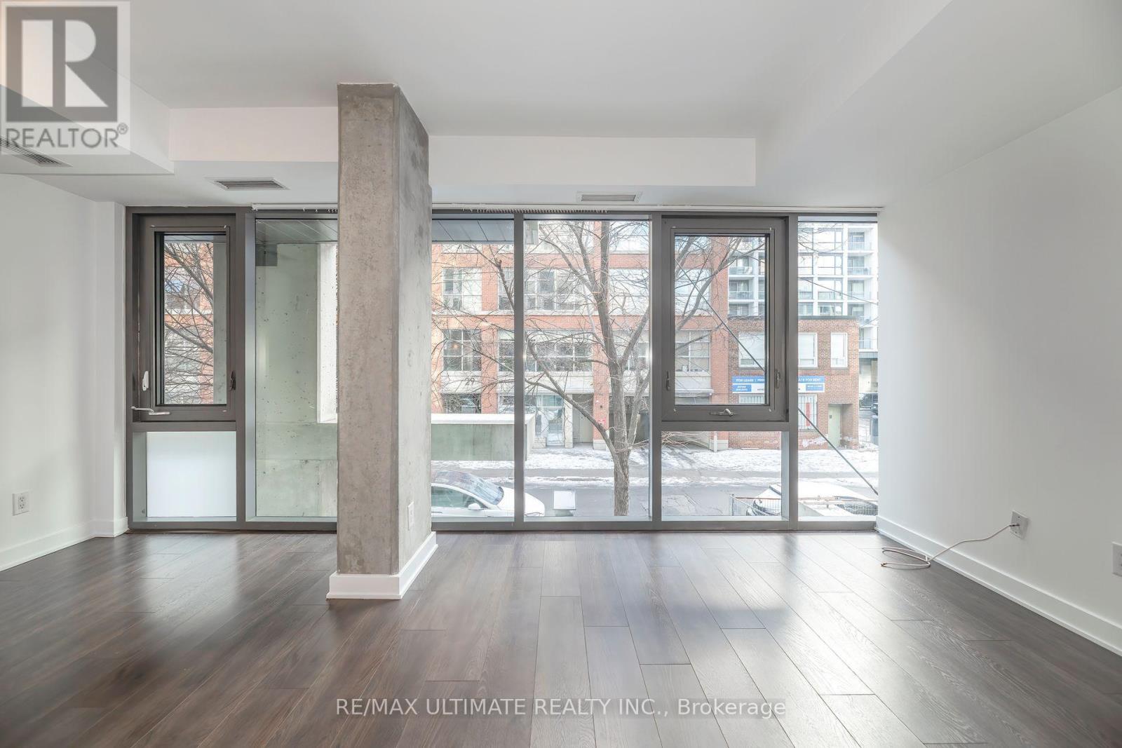 204 - 32 Camden Street, Toronto, ON - Indoor Photo Showing Other Room