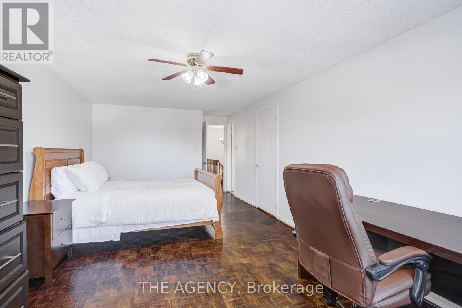 142 Greenbrae Circuit, Toronto, ON - Indoor Photo Showing Bedroom