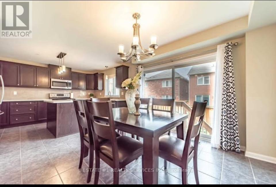 20 Mercedes Road, Brampton, ON - Indoor Photo Showing Other Room