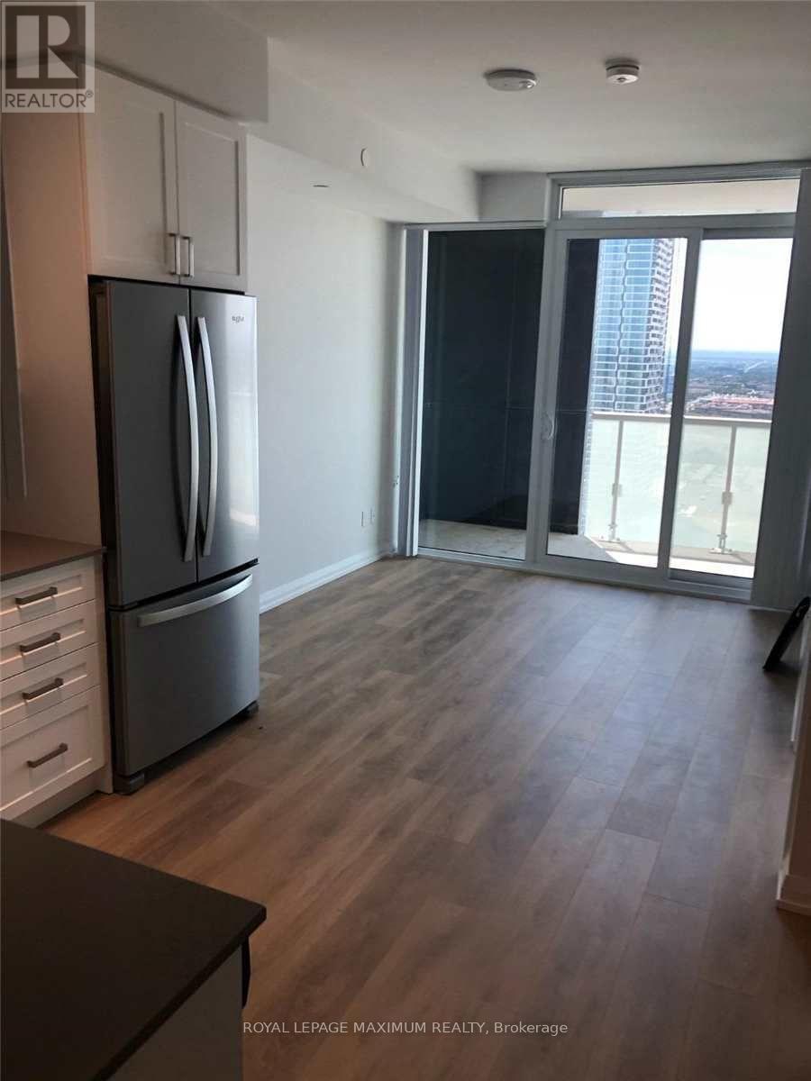 3212 - 7895 Jane Street, Vaughan, ON - Indoor Photo Showing Other Room