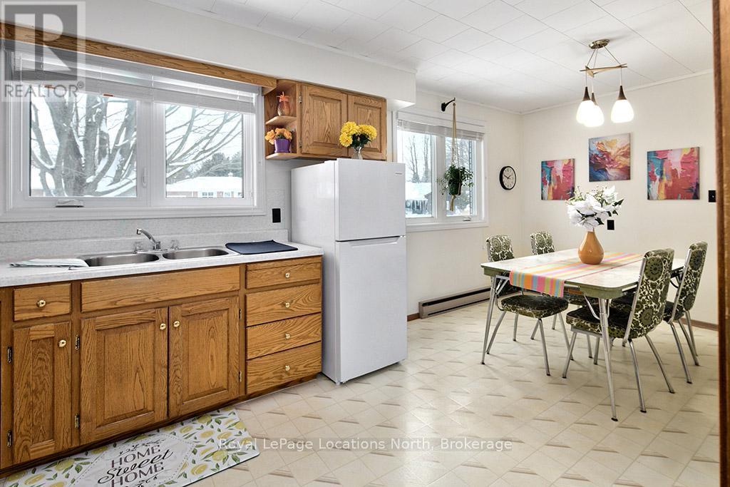 138 Montgomery Street, Meaford, ON - Indoor Photo Showing Other Room