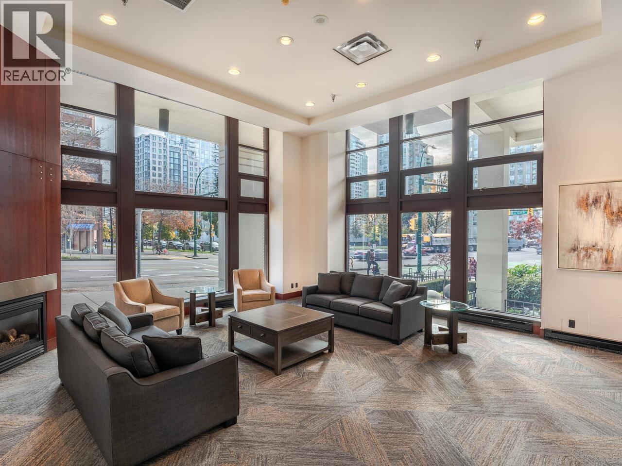 1407 1003 Pacific Street, Vancouver, BC - Indoor