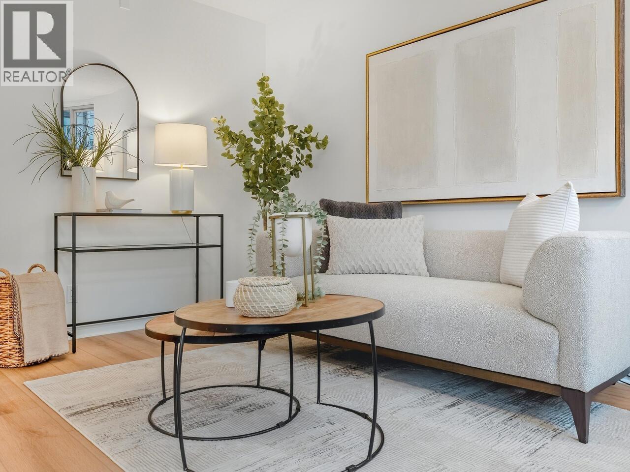 1407 1003 Pacific Street, Vancouver, BC - Indoor