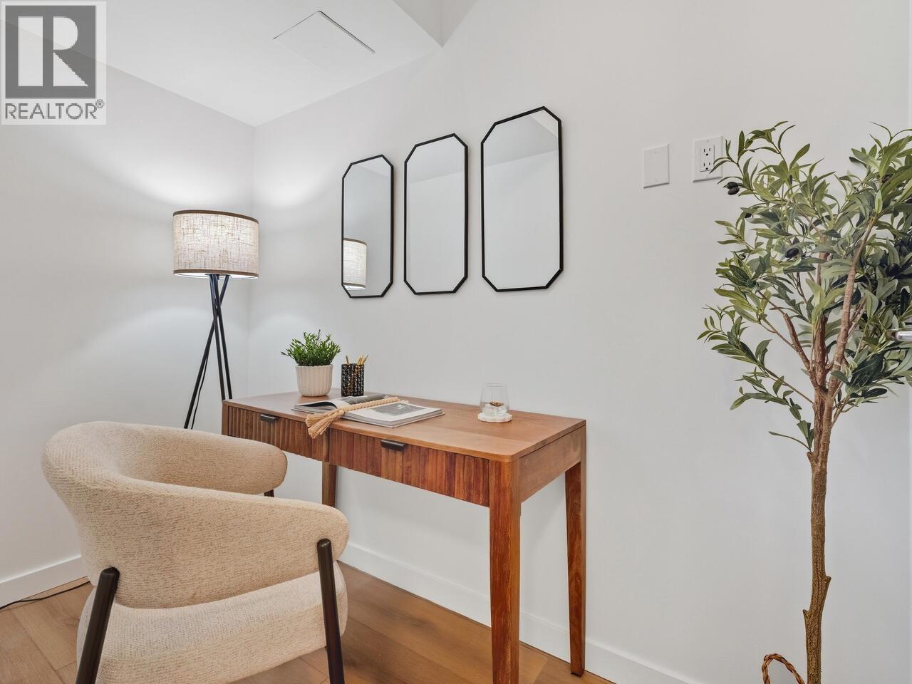 1407 1003 Pacific Street, Vancouver, BC - Indoor