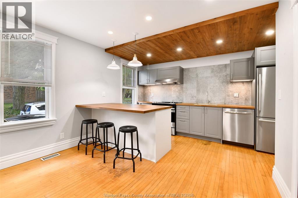 855 Jos Janisse Avenue Unit# Main, Windsor, ON - Indoor Photo Showing Kitchen With Upgraded Kitchen