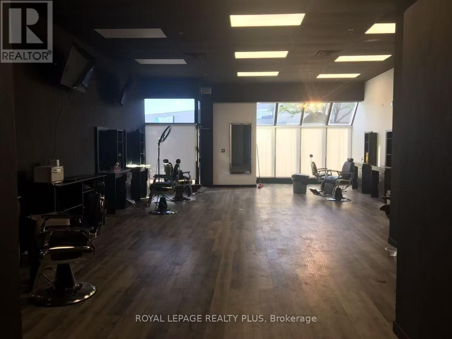 21 - 3075 Ridgeway Drive, Mississauga, ON