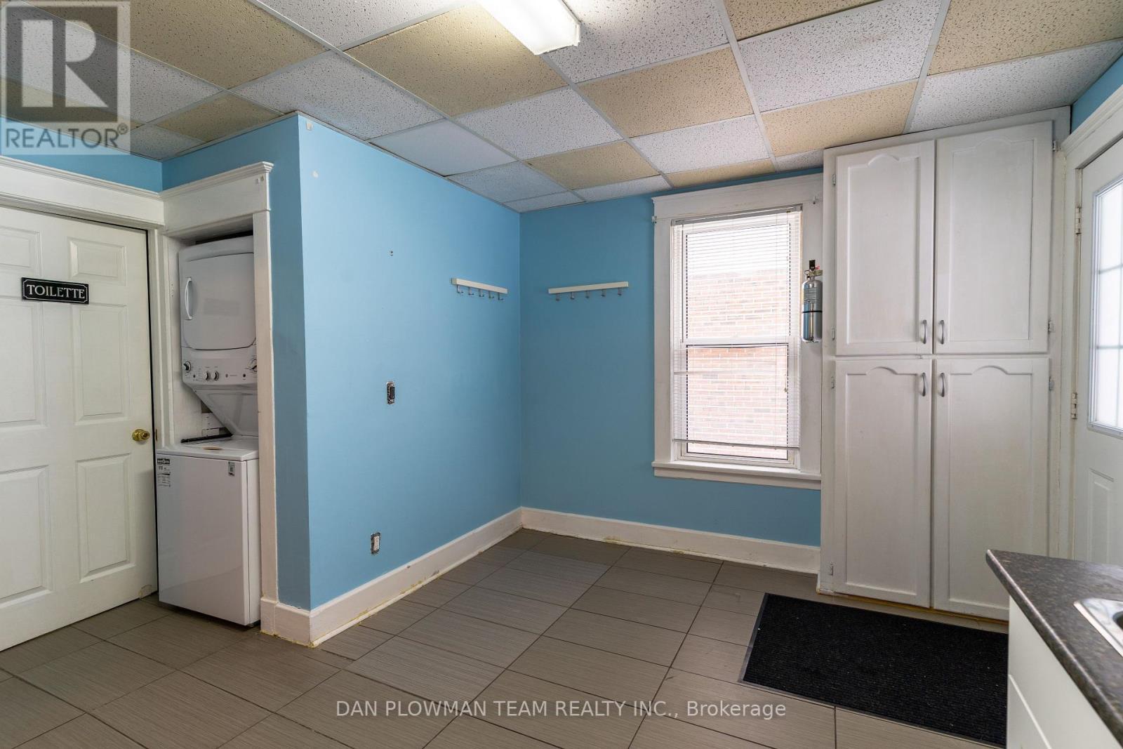62 Park Road S, Oshawa, ON - Indoor Photo Showing Other Room
