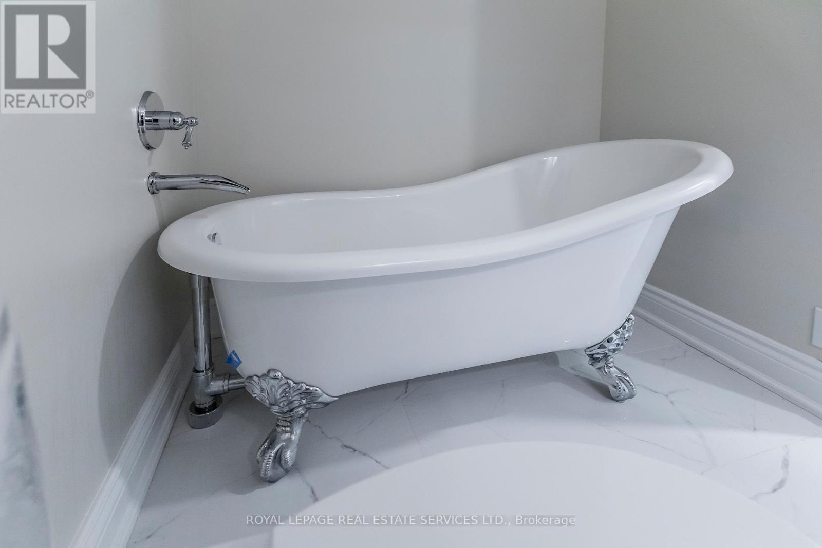 309 - 1 Palace Pier Court, Toronto, ON - Indoor Photo Showing Bathroom