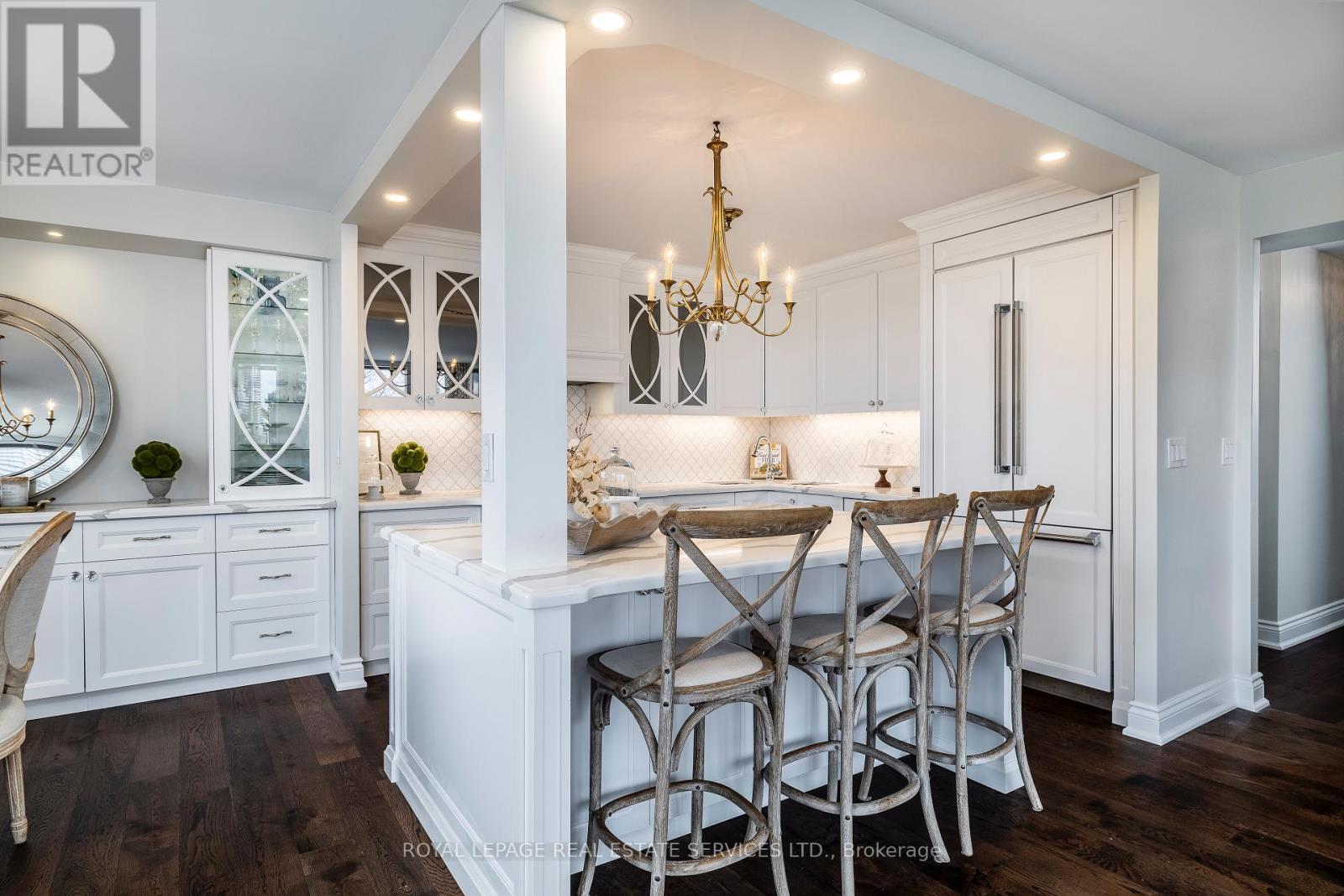 309 - 1 Palace Pier Court, Toronto, ON - Indoor Photo Showing Kitchen With Upgraded Kitchen