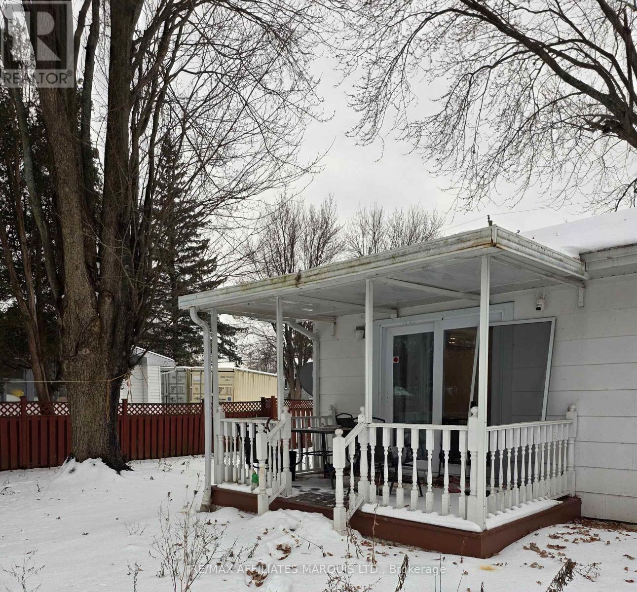 Rear covered deck - 3233 Richmond Drive, Cornwall, ON - Outdoor