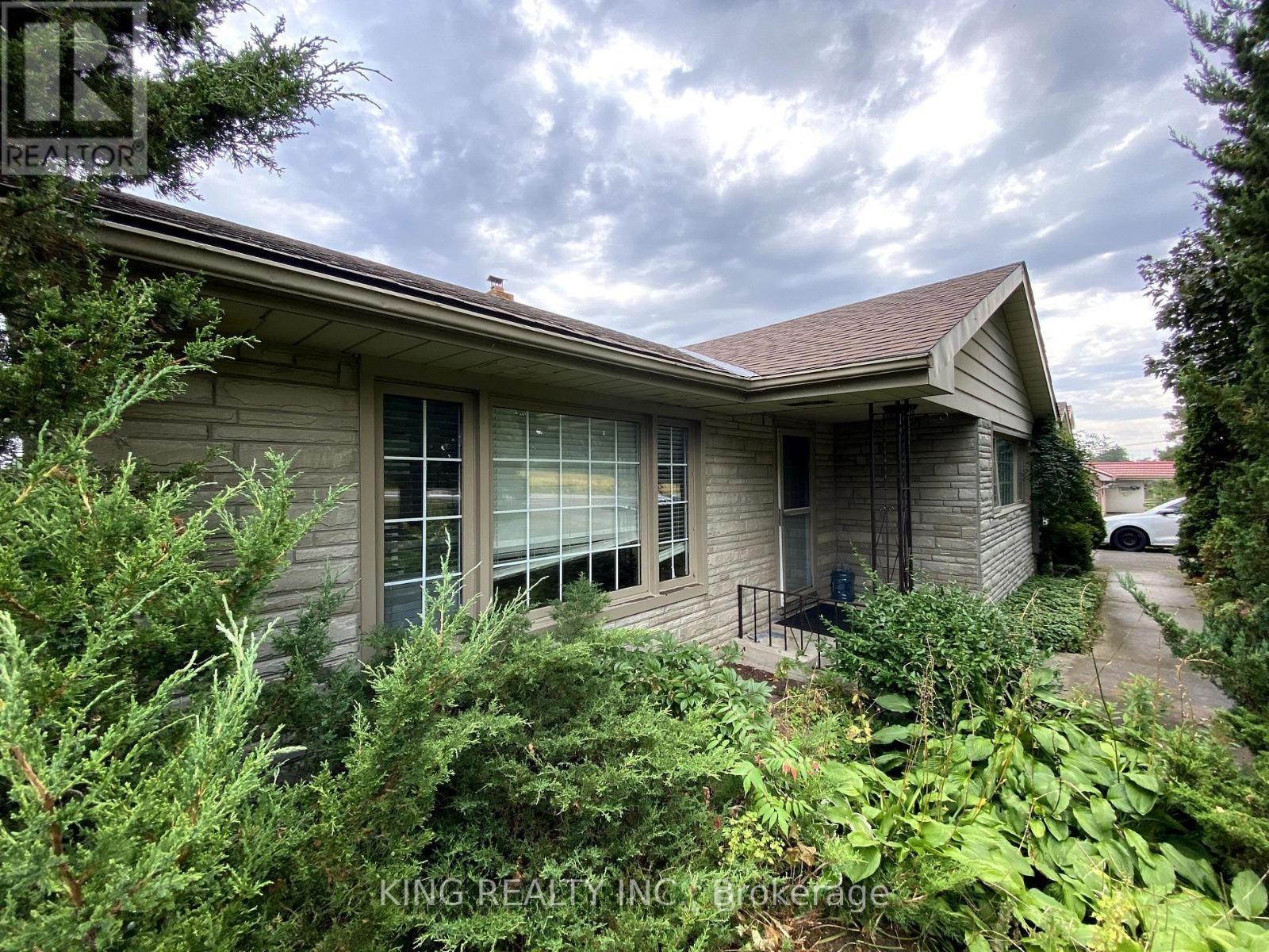 16605 Jane Street, King, ON - Outdoor