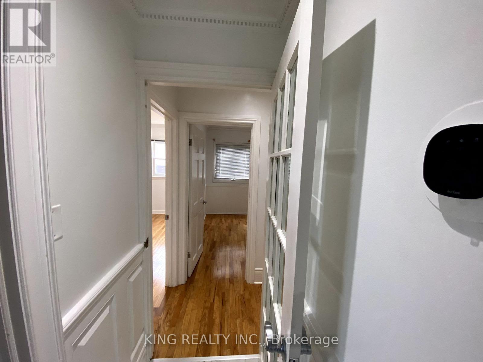 16605 Jane Street, King, ON - Indoor Photo Showing Other Room