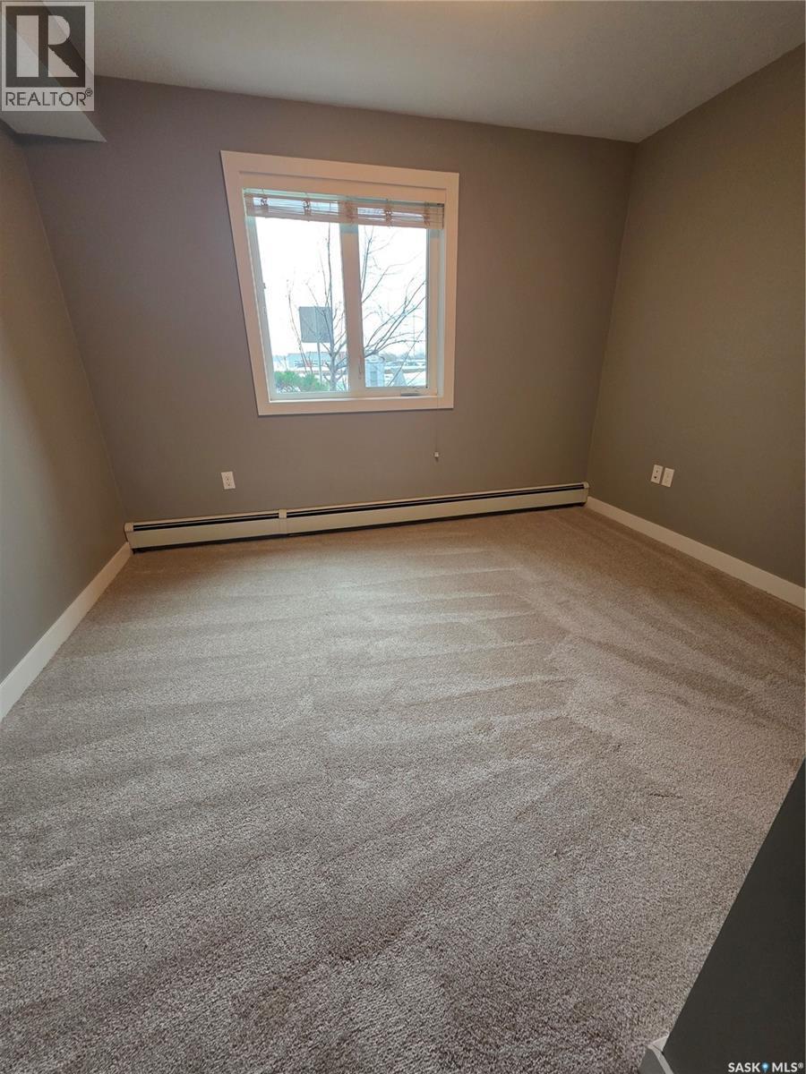 103 2141 Larter Road, Estevan, SK - Indoor Photo Showing Other Room