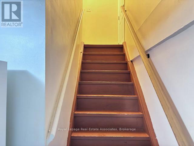 130 Kingswood Drive, Brampton, ON - Indoor Photo Showing Other Room