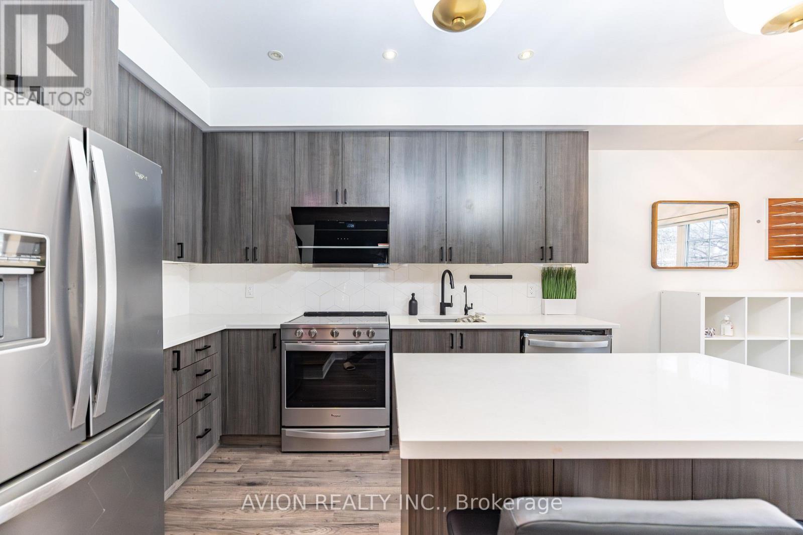 1 - 21 Forbes Avenue, Toronto, ON - Indoor Photo Showing Kitchen With Stainless Steel Kitchen With Upgraded Kitchen