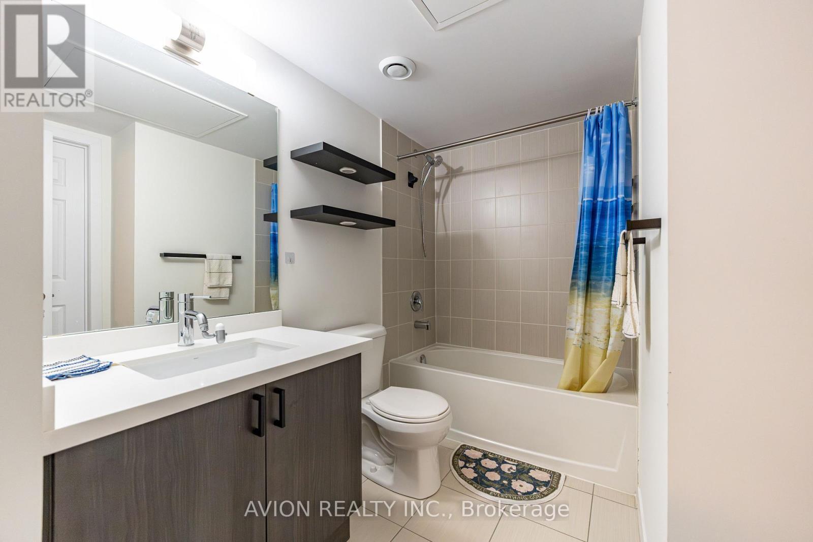 1 - 21 Forbes Avenue, Toronto, ON - Indoor Photo Showing Bathroom