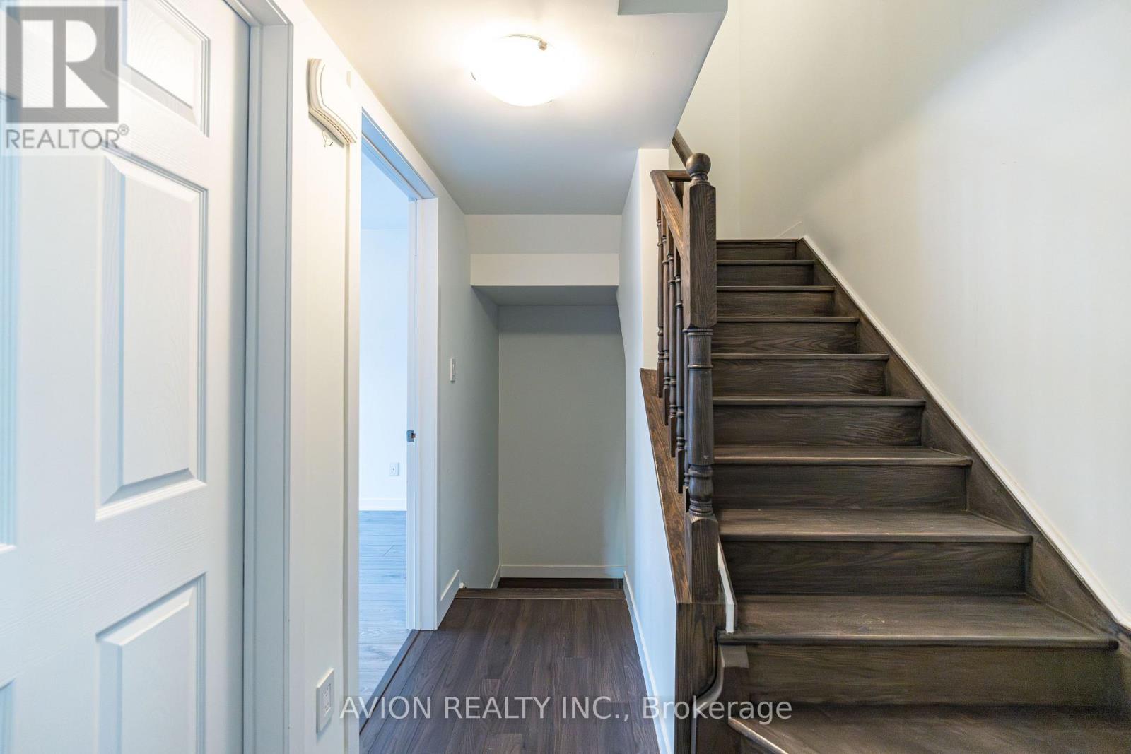 1 - 21 Forbes Avenue, Toronto, ON - Indoor Photo Showing Other Room