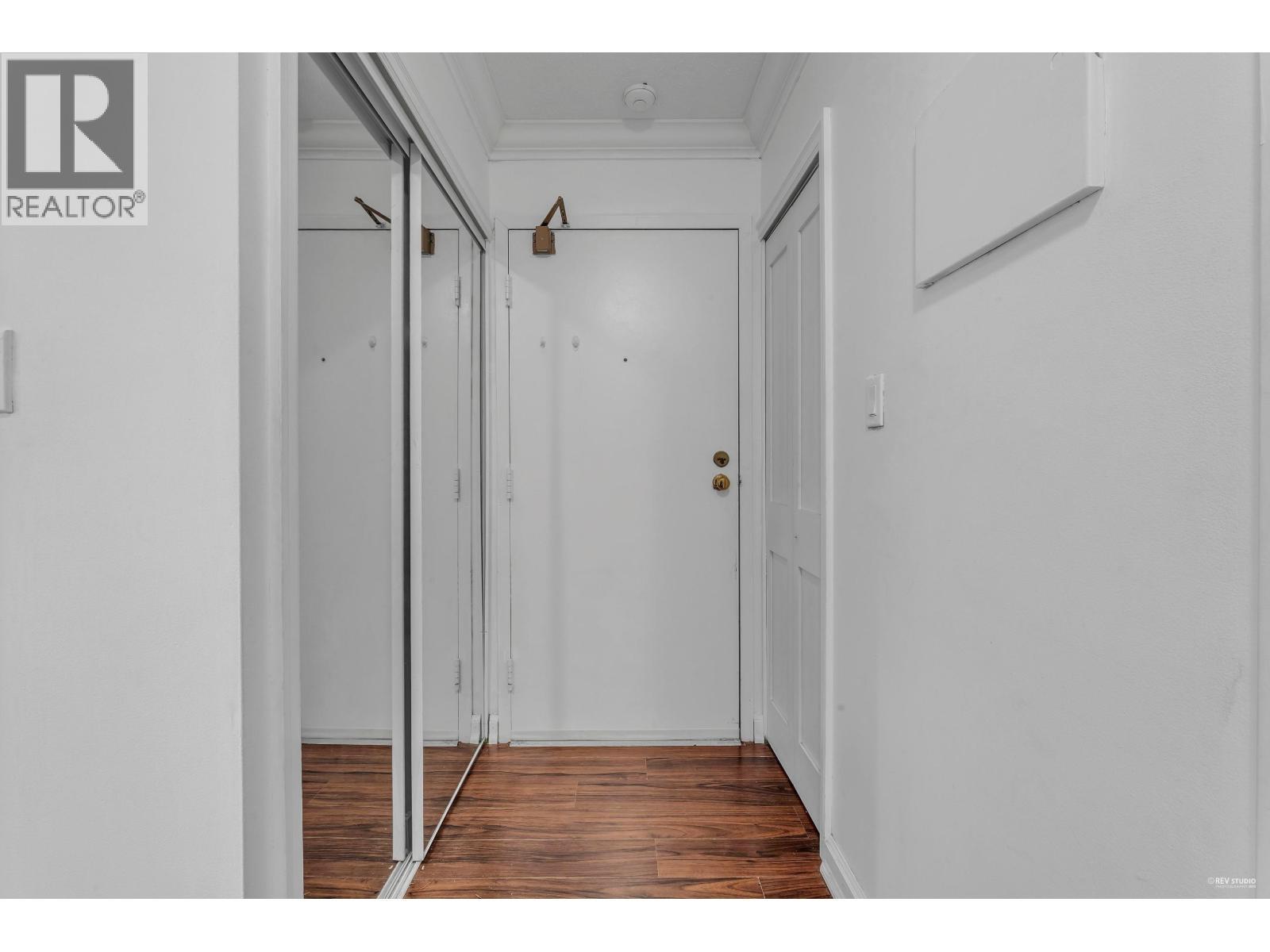 308 601 North Road, Coquitlam, BC - Indoor Photo Showing Other Room