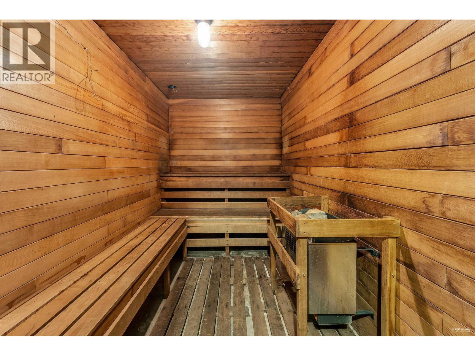 308 601 North Road, Coquitlam, BC - Photo Showing Other Room