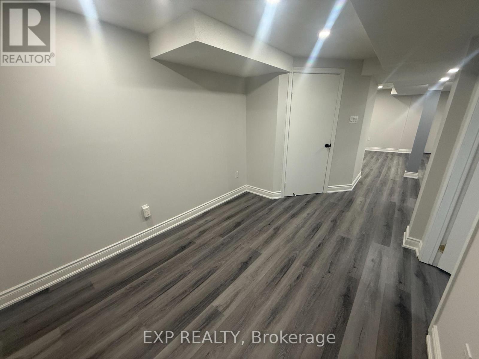 129 Lent Crescent, Brampton, ON - Indoor Photo Showing Other Room