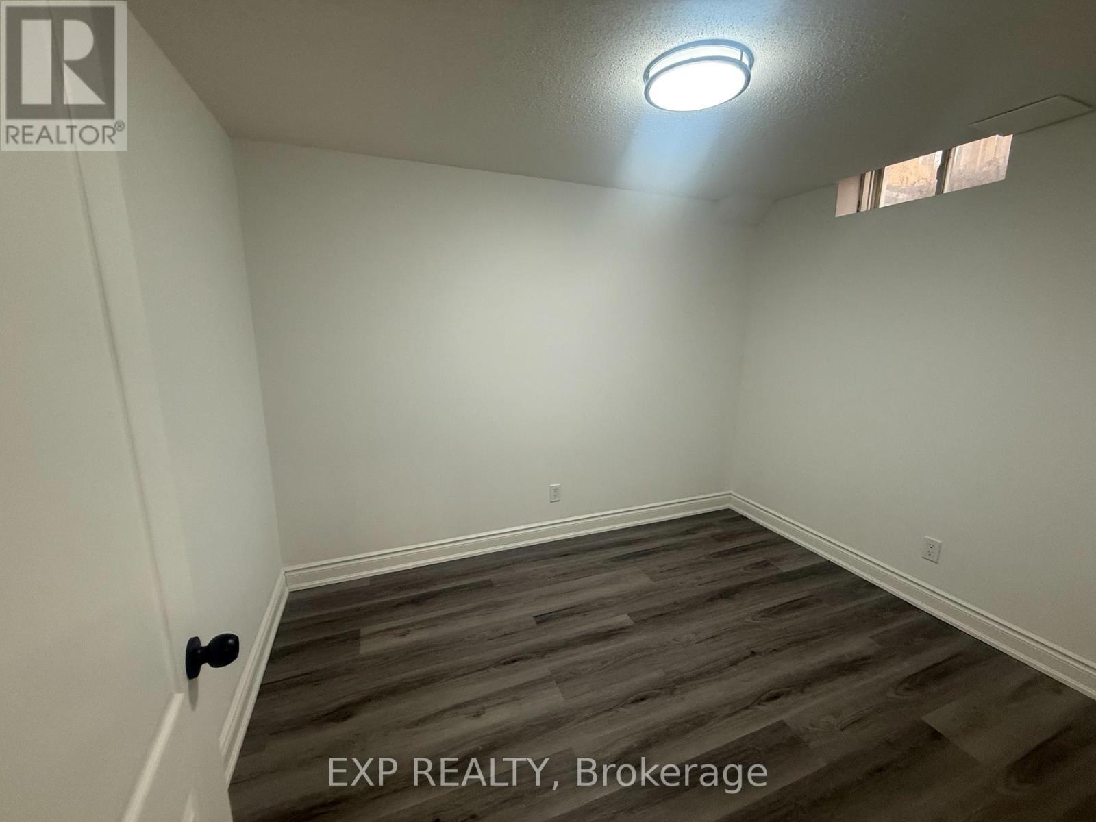 129 Lent Crescent, Brampton, ON - Indoor Photo Showing Other Room