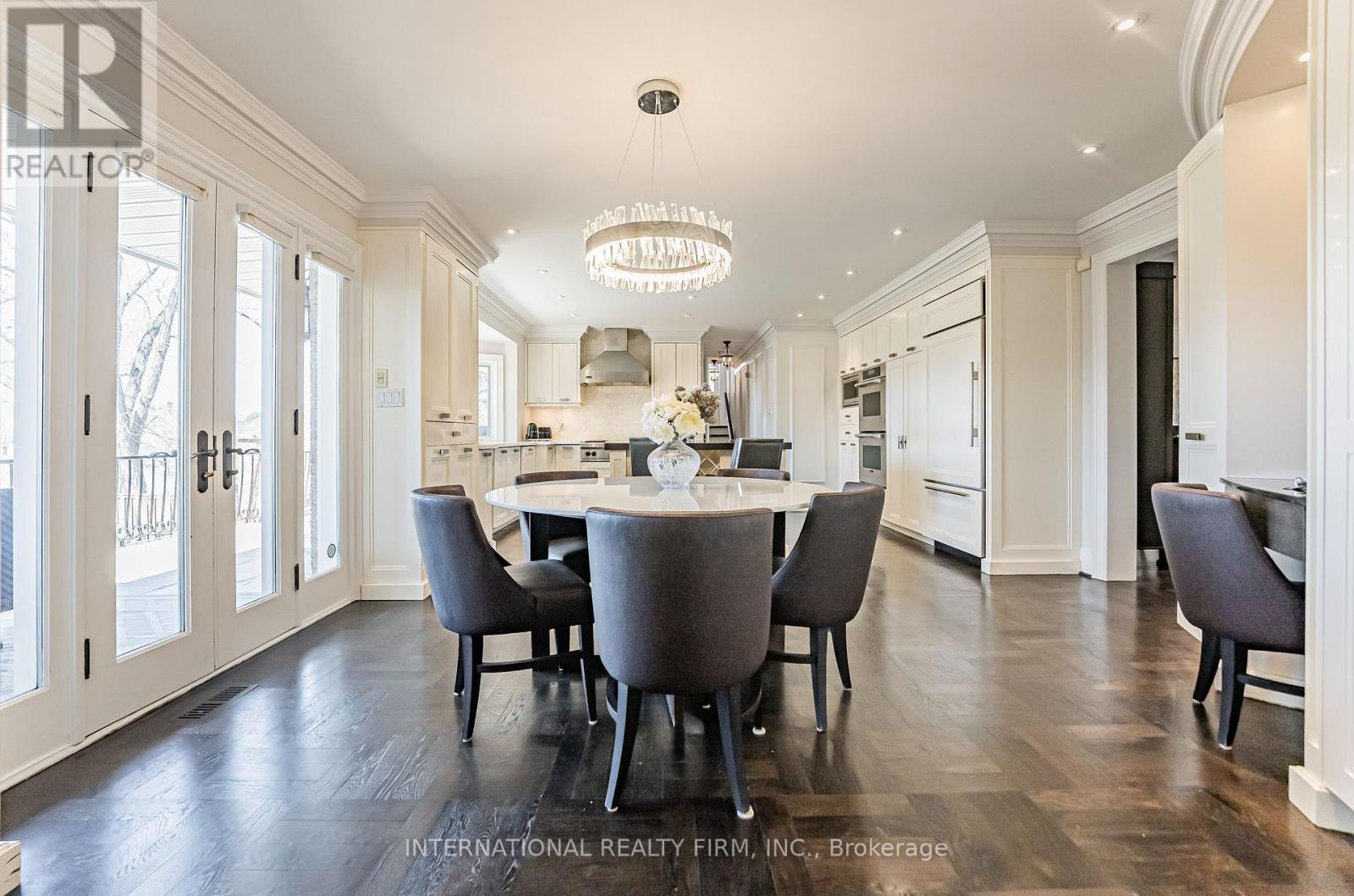 6 Penwood Crescent, Toronto, ON - Indoor Photo Showing Dining Room