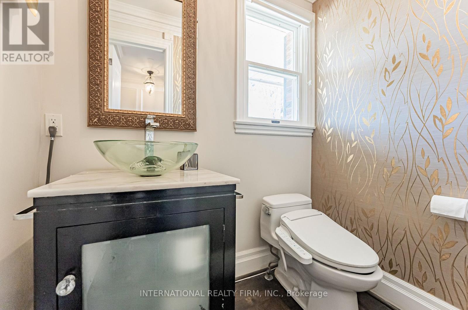 6 Penwood Crescent, Toronto, ON - Indoor Photo Showing Bathroom