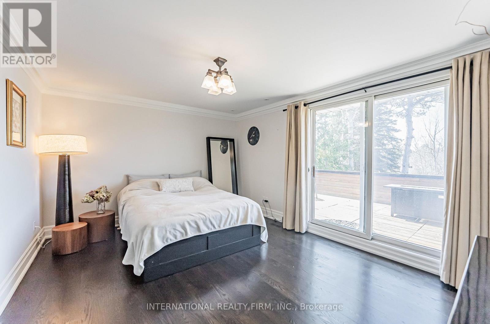 6 Penwood Crescent, Toronto, ON - Indoor Photo Showing Bedroom