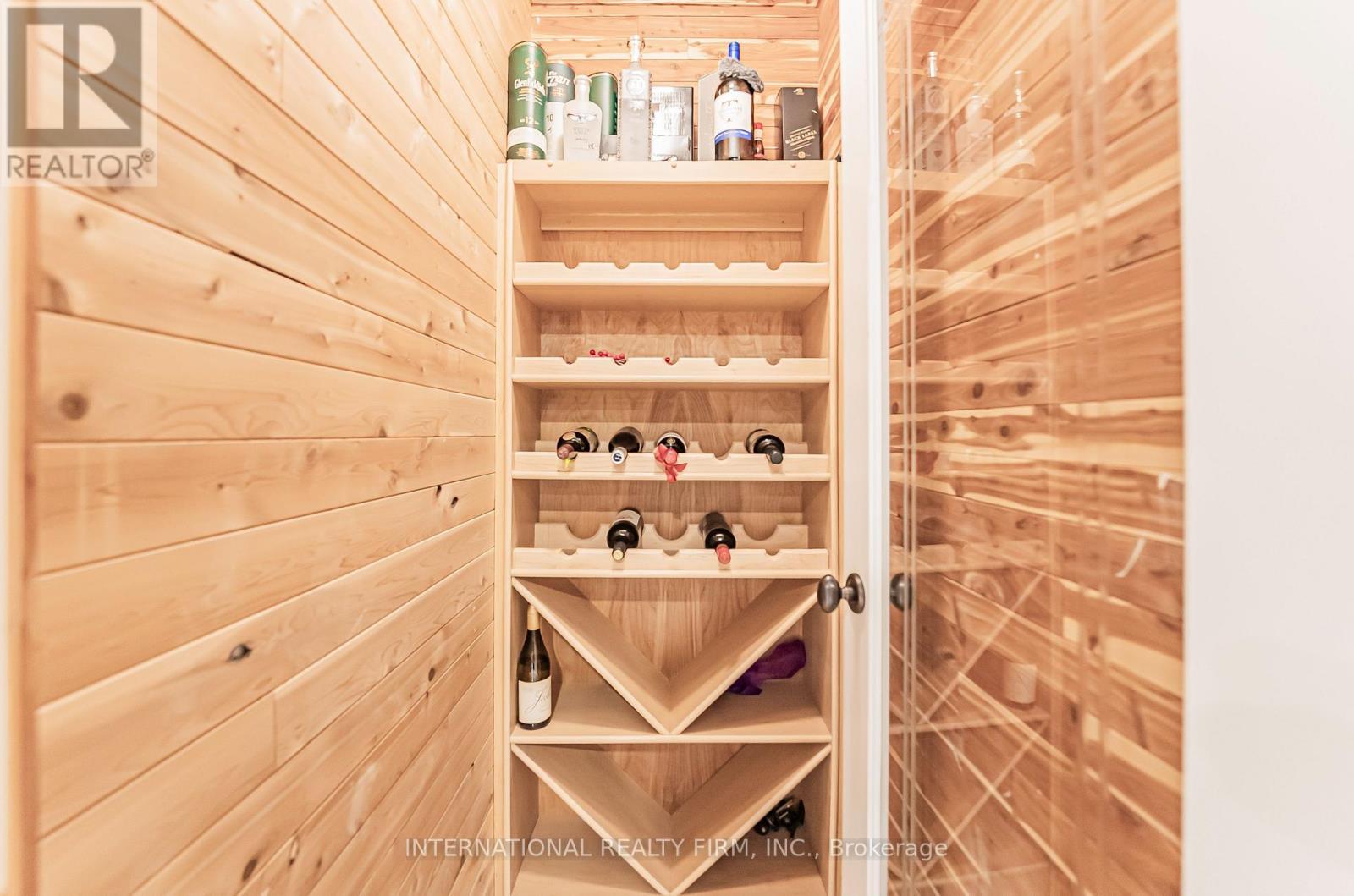 6 Penwood Crescent, Toronto, ON - Indoor