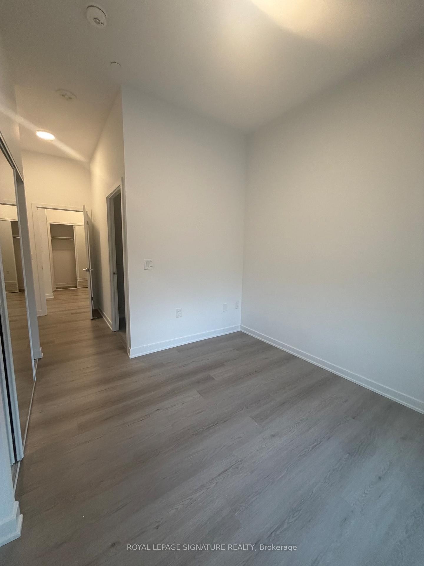 101-40 Lagerfeld Drive, Brampton, ON - Indoor Photo Showing Other Room