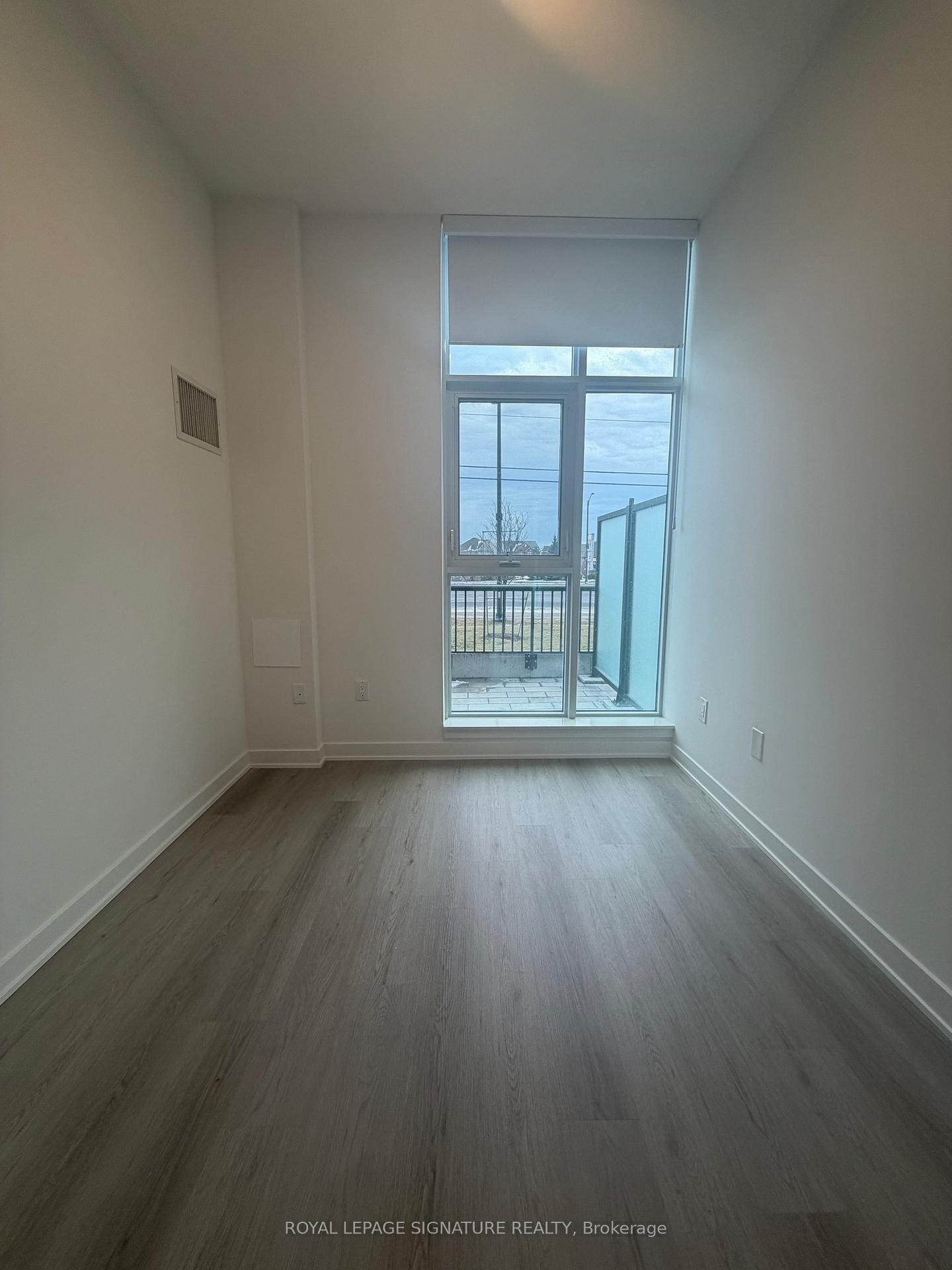 101-40 Lagerfeld Drive, Brampton, ON - Indoor Photo Showing Other Room