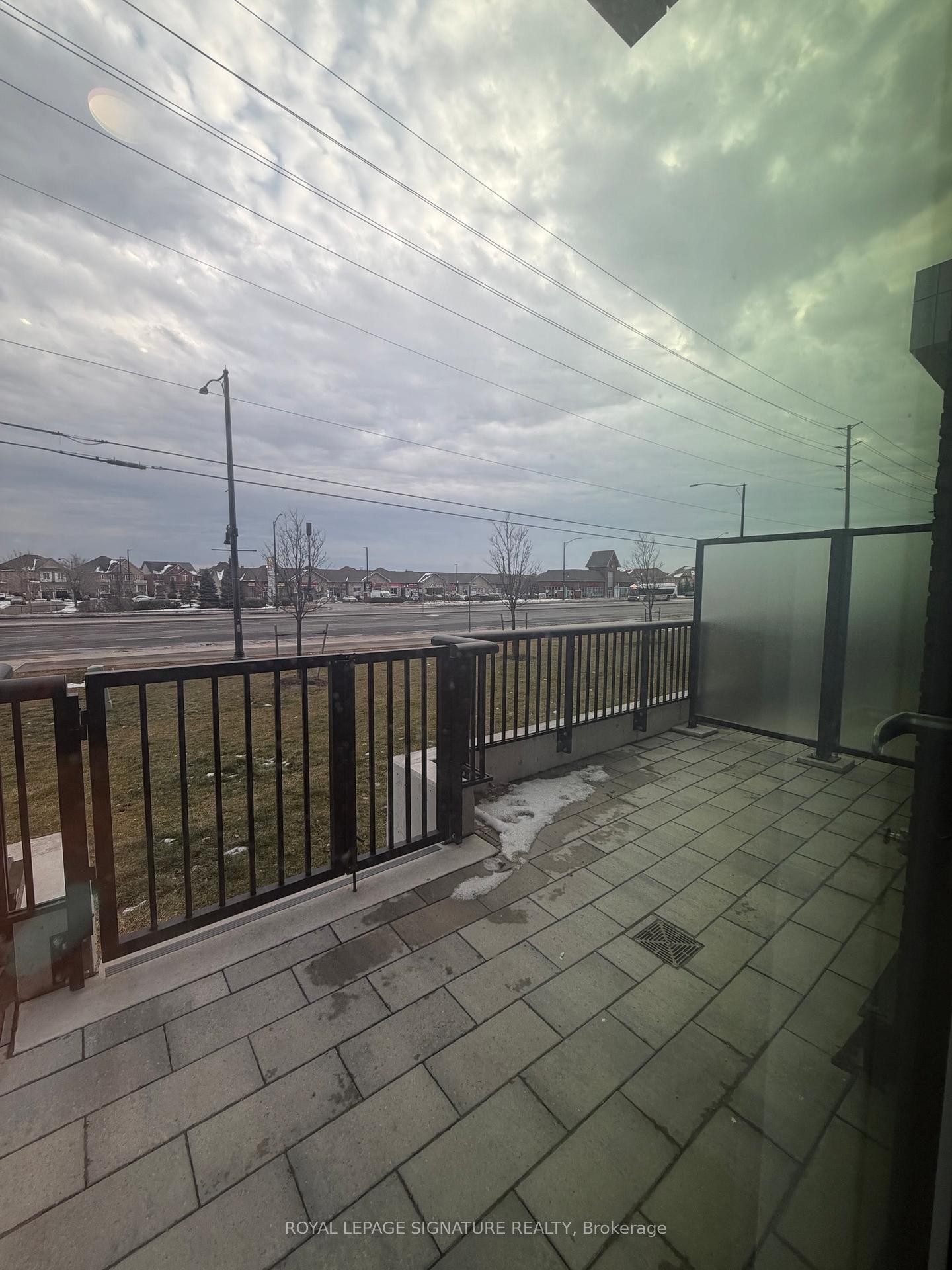 101-40 Lagerfeld Drive, Brampton, ON - Outdoor