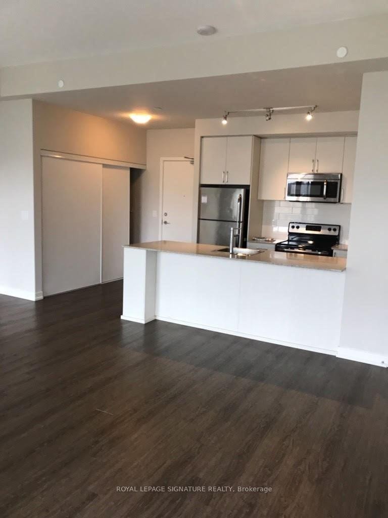 2103-40 Lagerfeld Drive, Brampton, ON - Indoor Photo Showing Kitchen