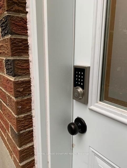 Bsmt 1-10 Sanford Crescent, Brampton, ON - Indoor