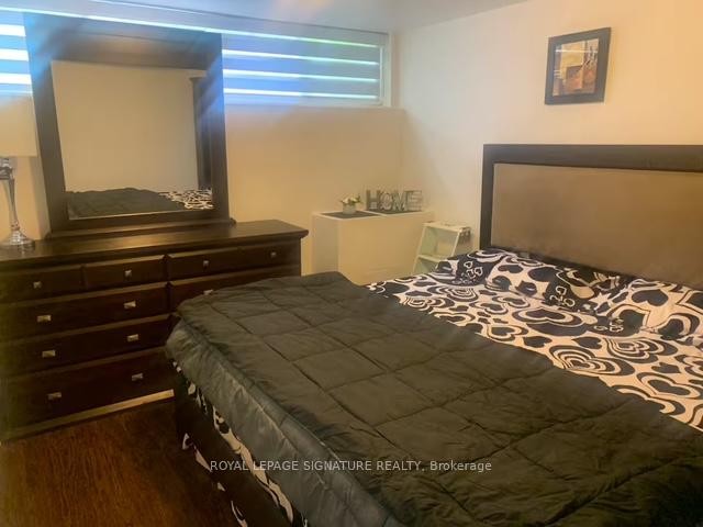 Bsmt 1-10 Sanford Crescent, Brampton, ON - Indoor Photo Showing Bedroom
