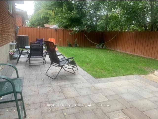 Bsmt 1-10 Sanford Crescent, Brampton, ON - Outdoor