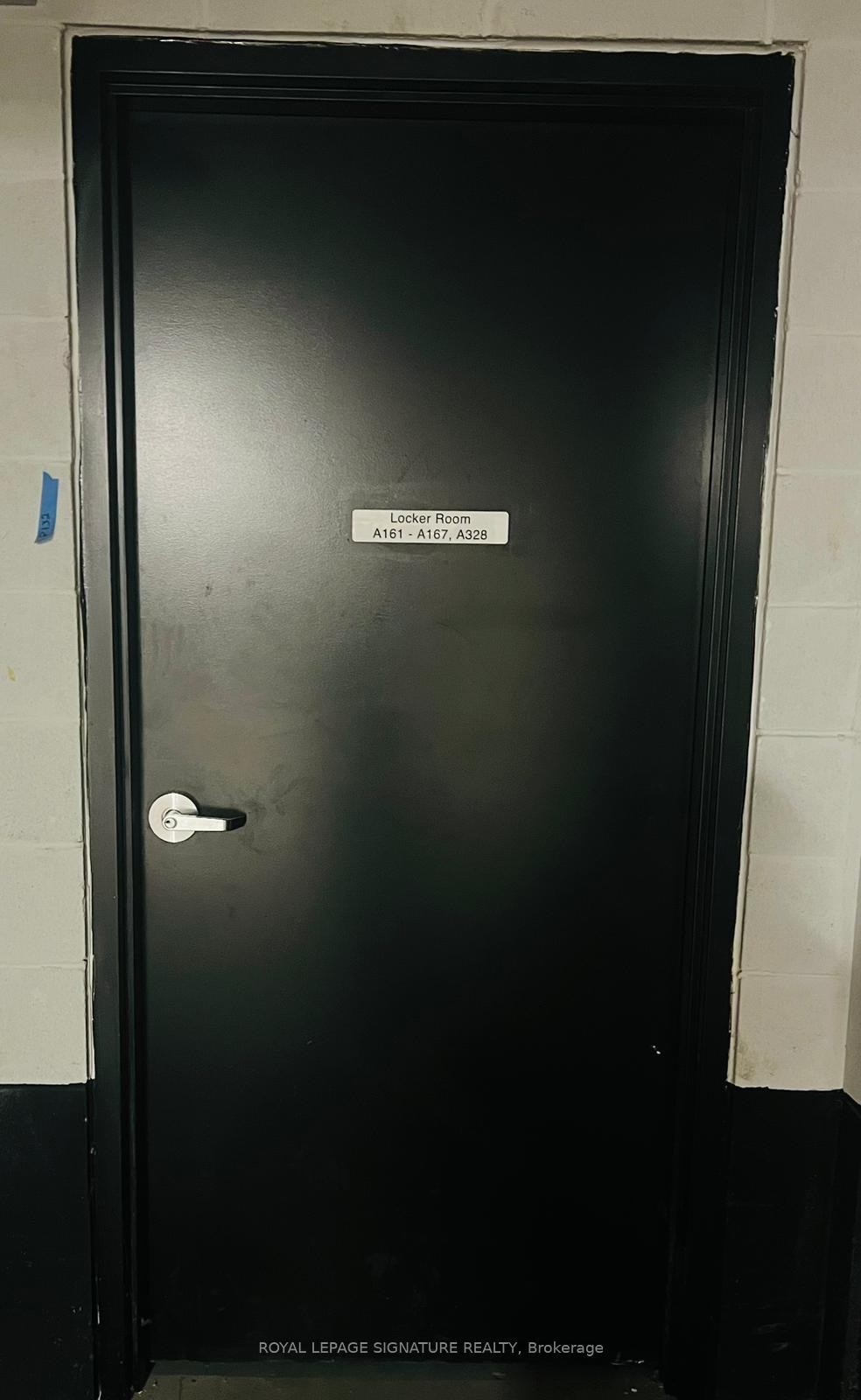 188 F-1608 Charles Street W, Whitby, ON - Indoor