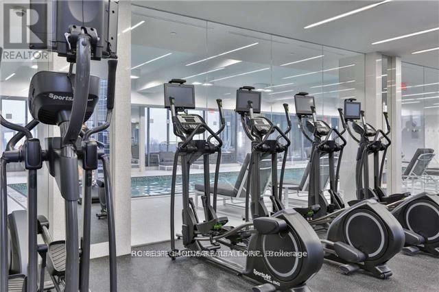 2607 - 9 Bogert Avenue, Toronto, ON - Indoor Photo Showing Gym Room