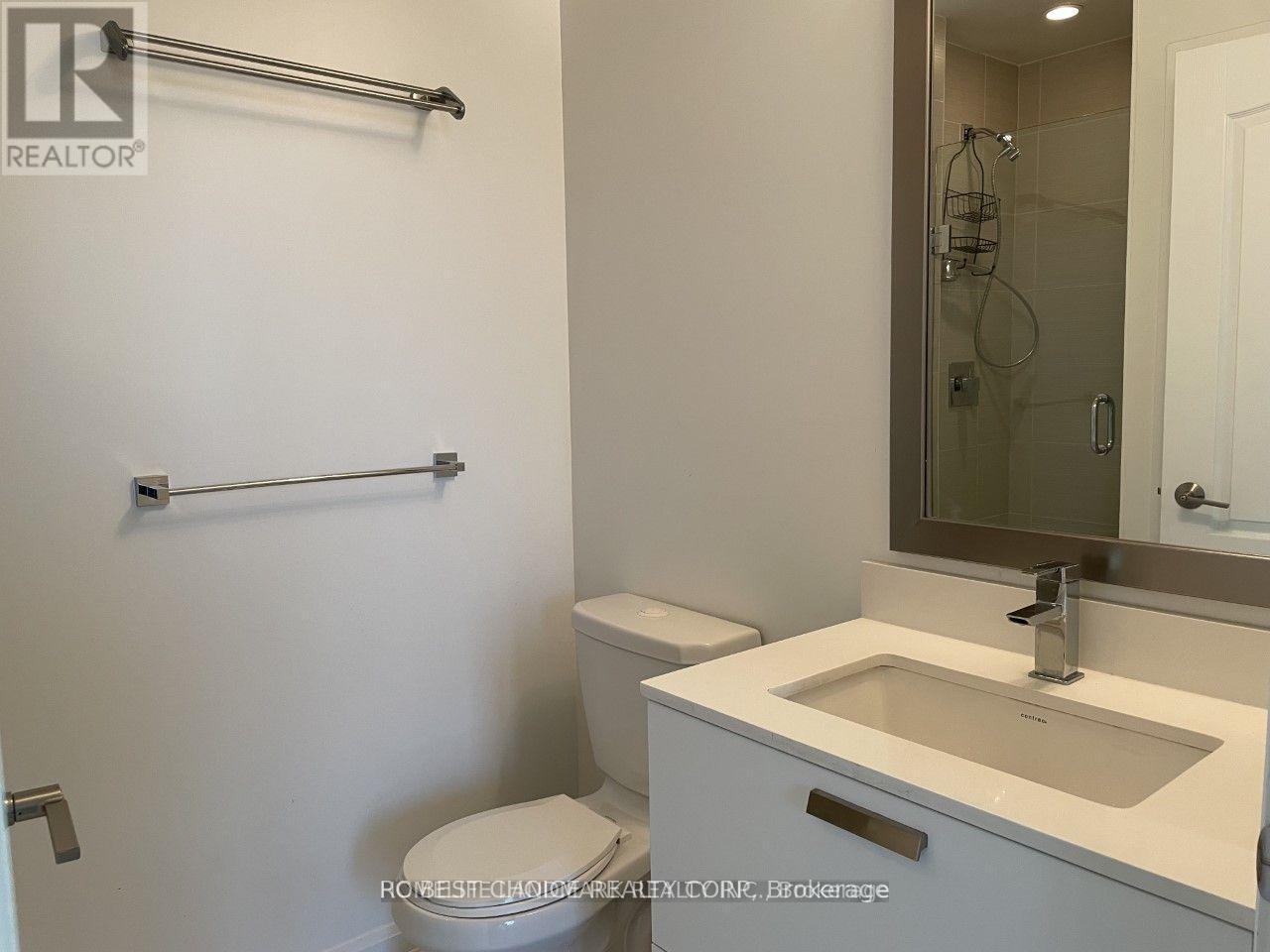 2607 - 9 Bogert Avenue, Toronto, ON - Indoor Photo Showing Bathroom