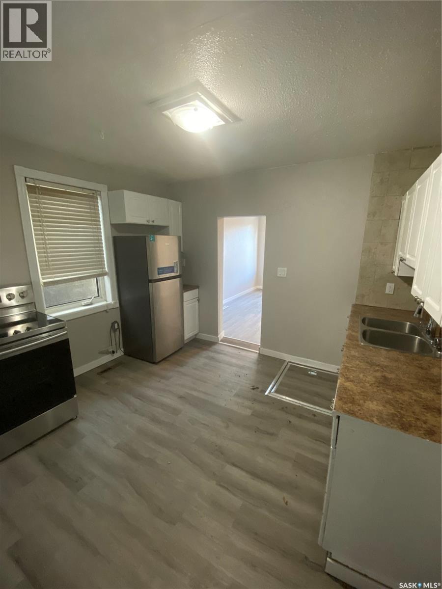 1945 Wallace Street, Regina, SK - Indoor