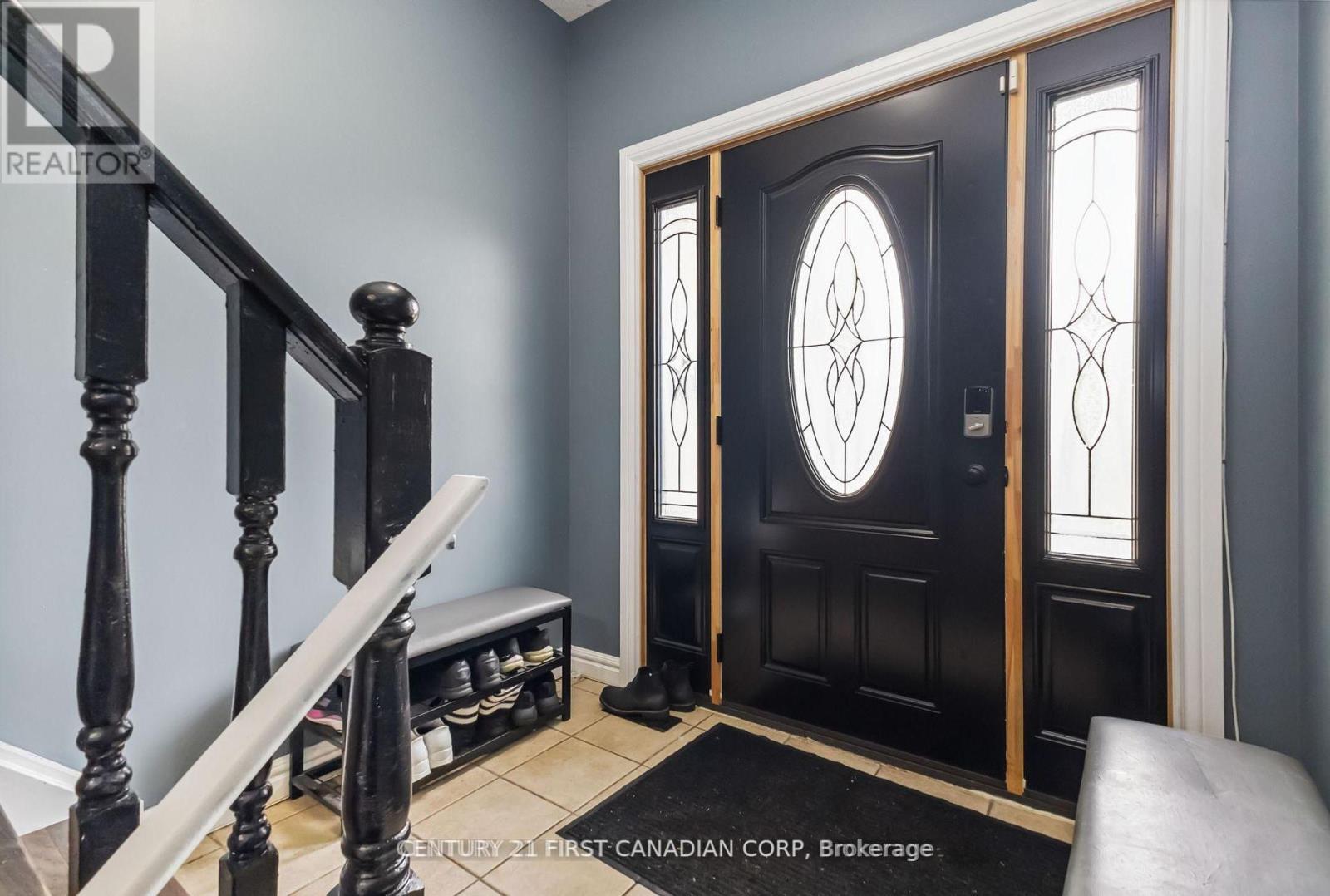 61 Tanner Drive, London East (East P), ON - Indoor Photo Showing Other Room