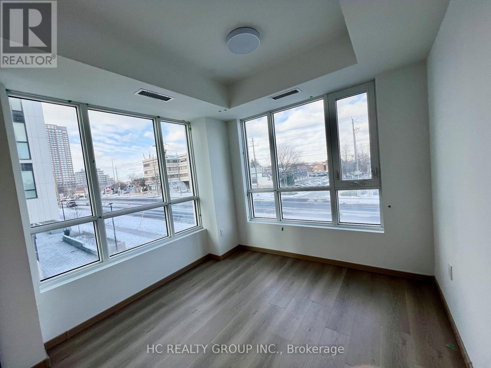 B201 - 3429 Sheppard Avenue E, Toronto, ON - Indoor Photo Showing Other Room