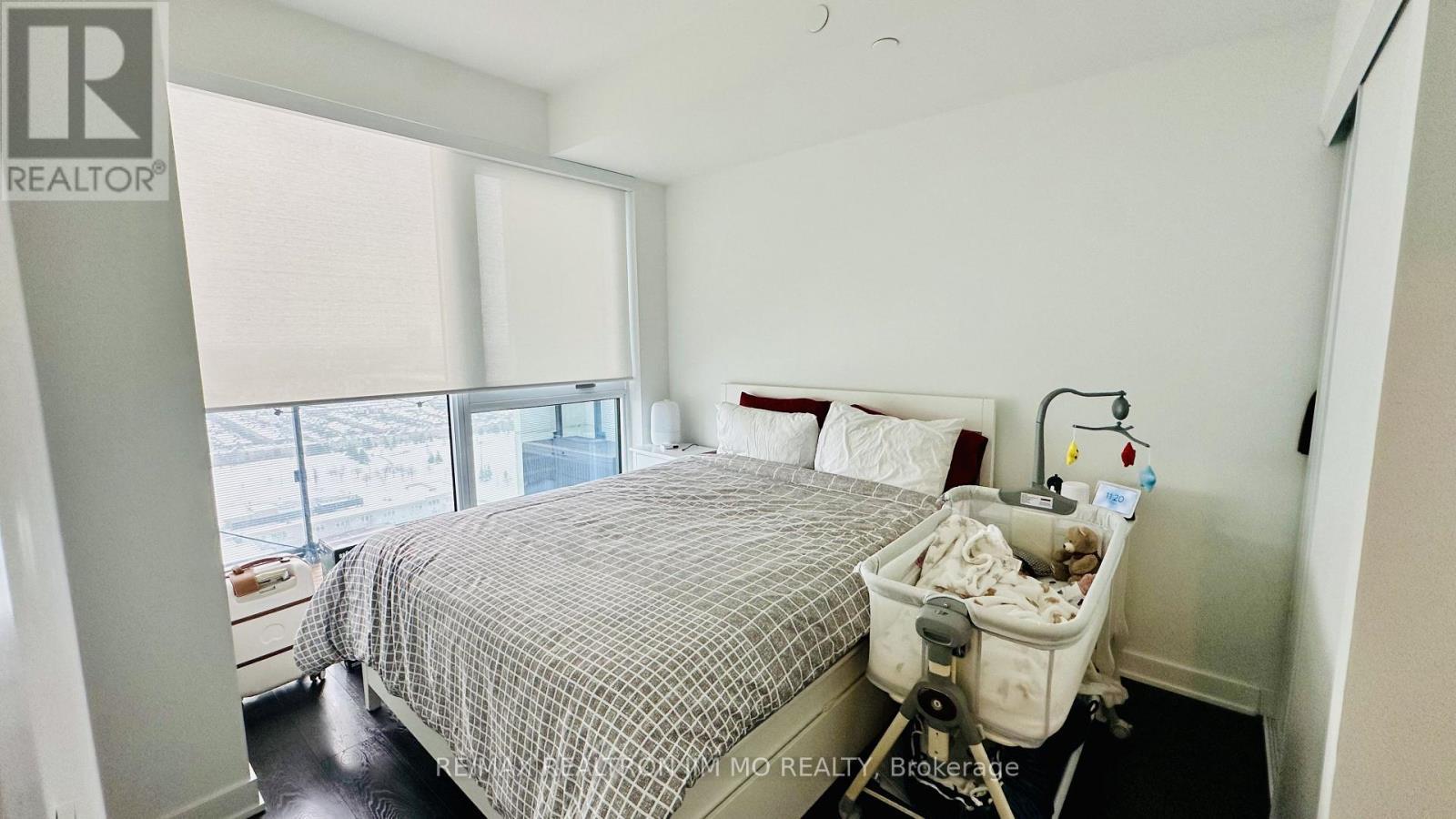 2506 - 105 Oneida Crescent, Richmond Hill, ON - Indoor Photo Showing Bedroom