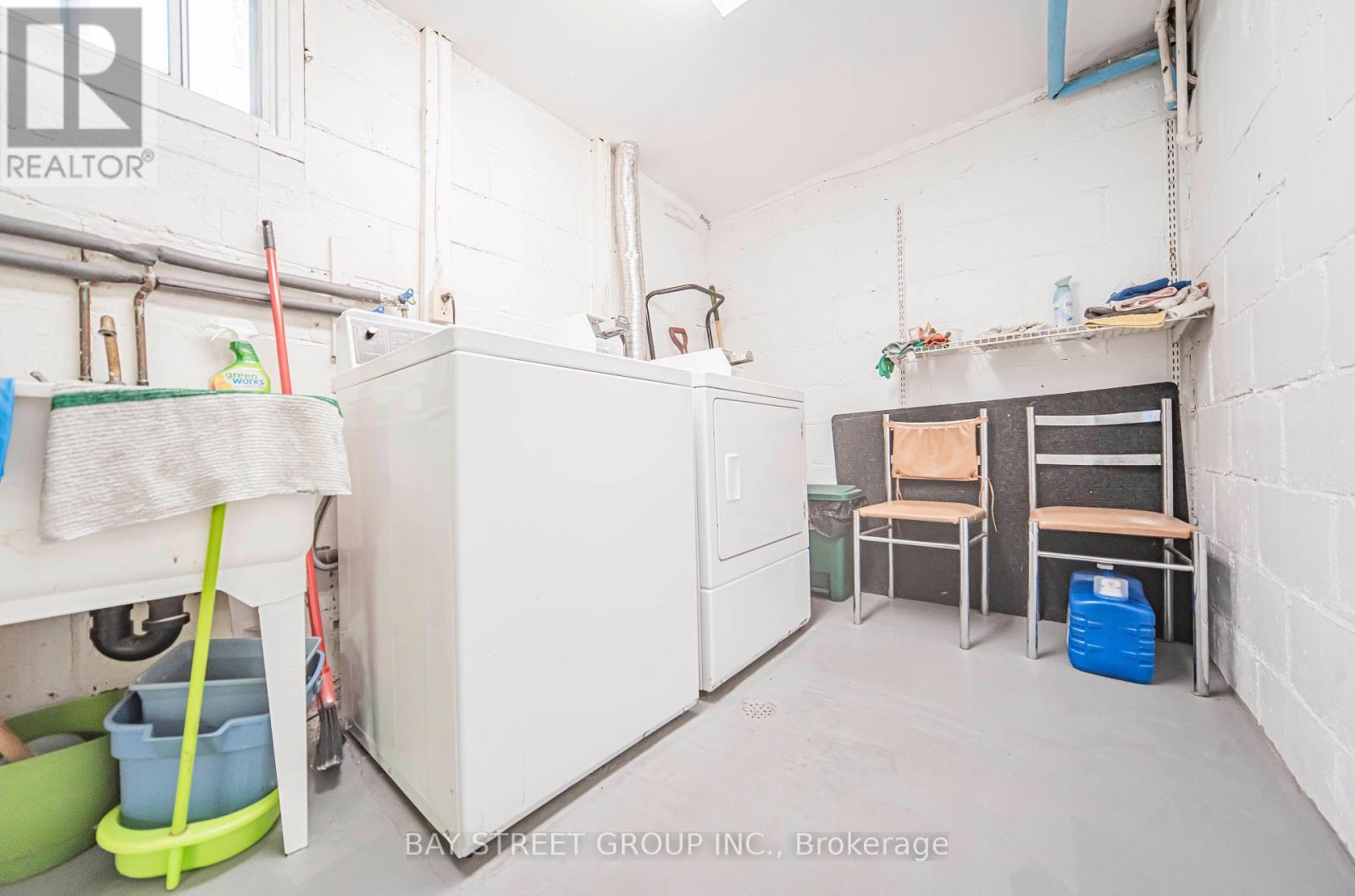 65 Spadina Road, Toronto, ON -