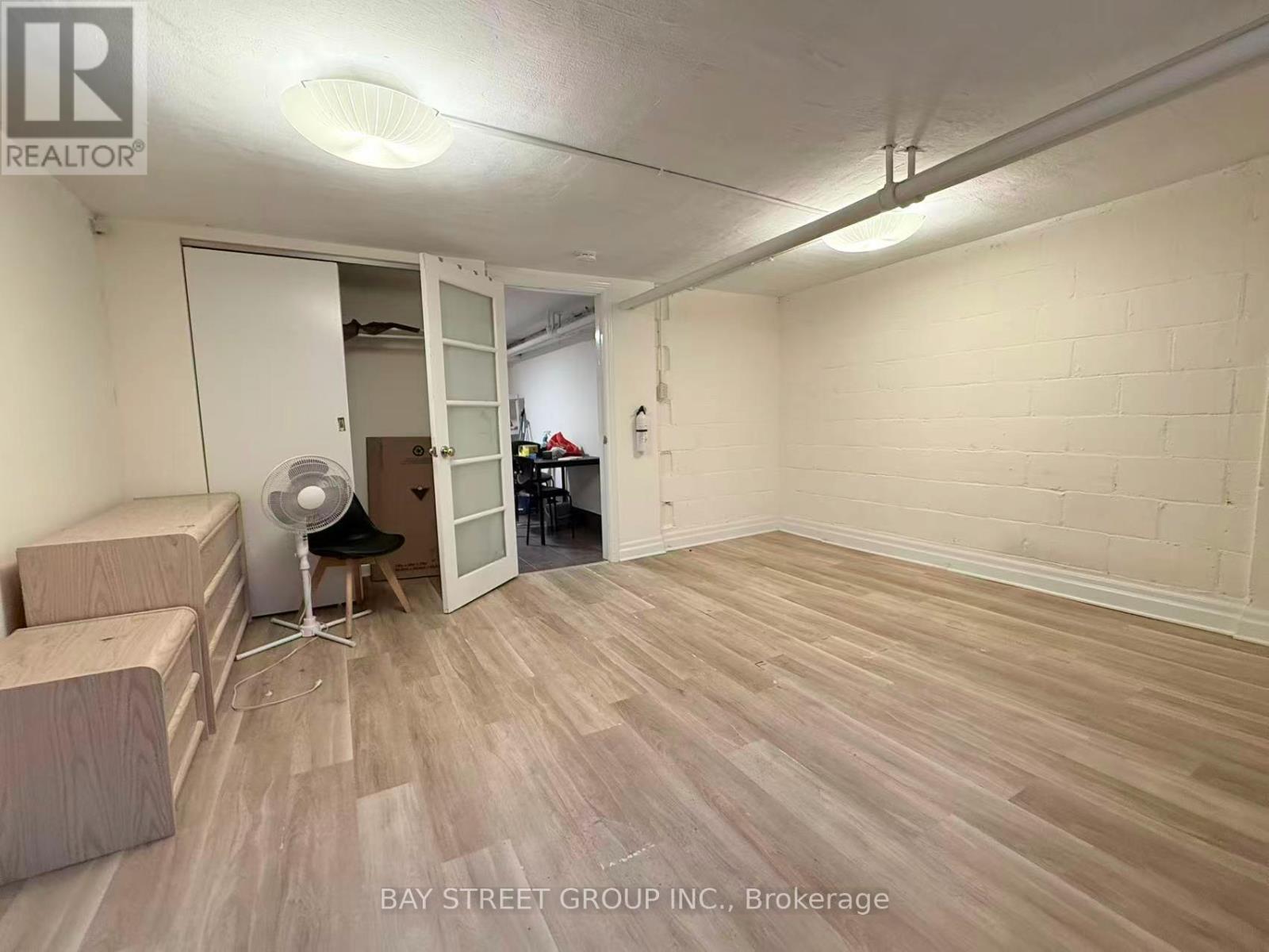 65 Spadina Road, Toronto, ON - Indoor Photo Showing Other Room