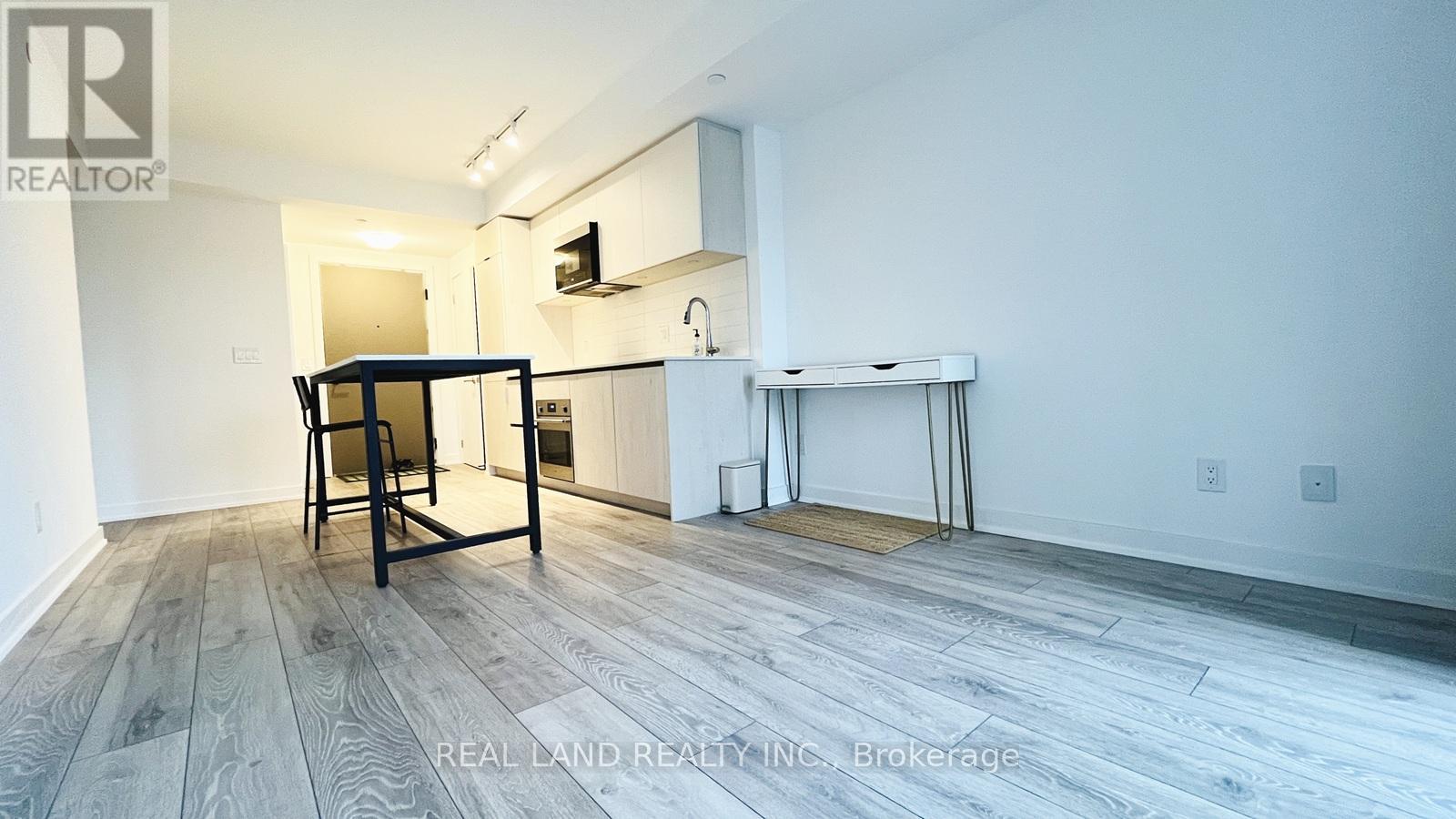 808 - 47 Mutual Street, Toronto, ON - Indoor