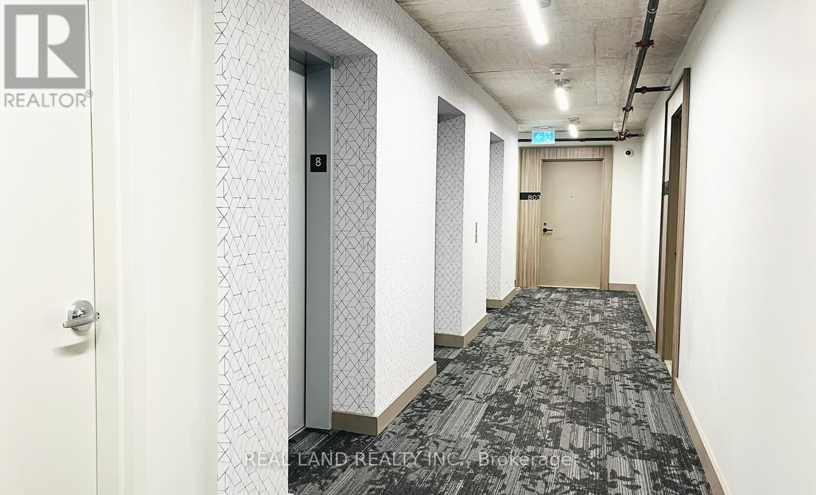 808 - 47 Mutual Street, Toronto, ON - Indoor