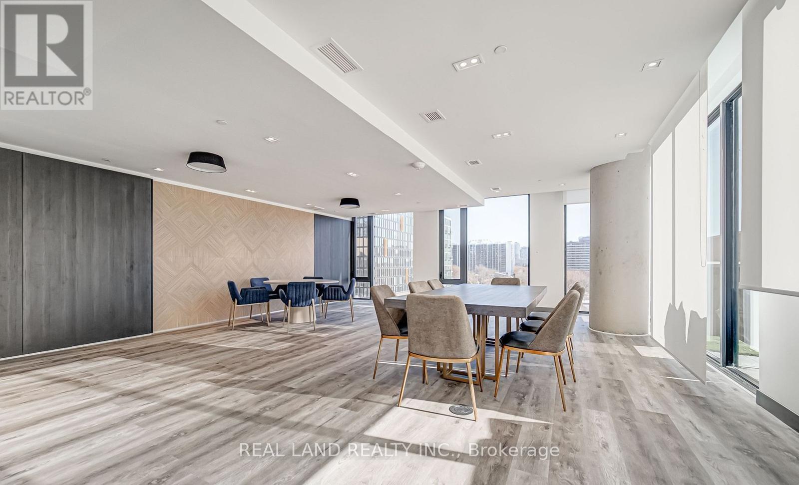 808 - 47 Mutual Street, Toronto, ON - Indoor Photo Showing Dining Room