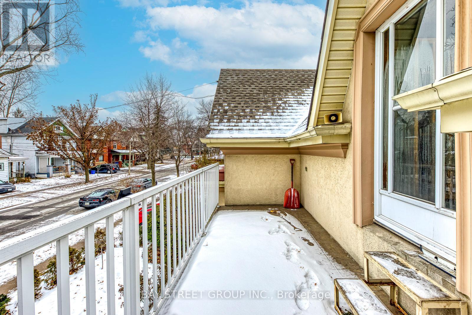 162 Prospect Street S, Hamilton, ON - Outdoor
